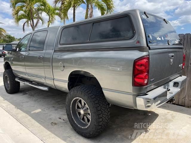 RAM 2500 Outros
