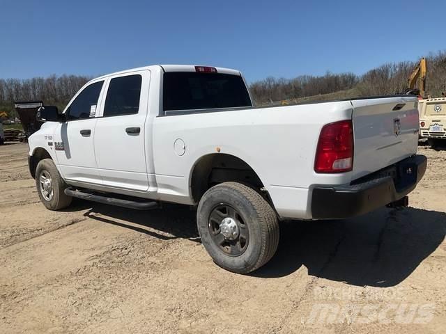 RAM 2500 Outros