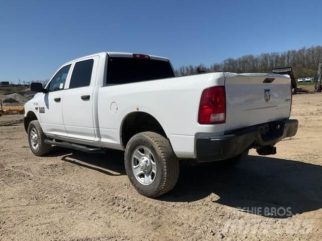 RAM 2500 Outros