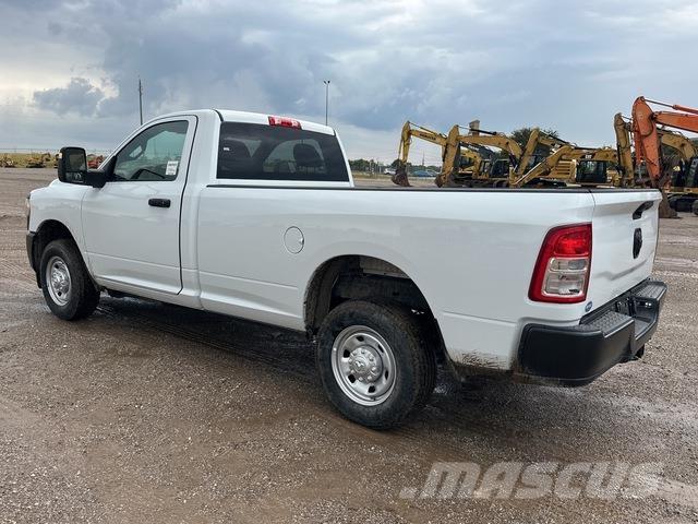 RAM 2500 Outros