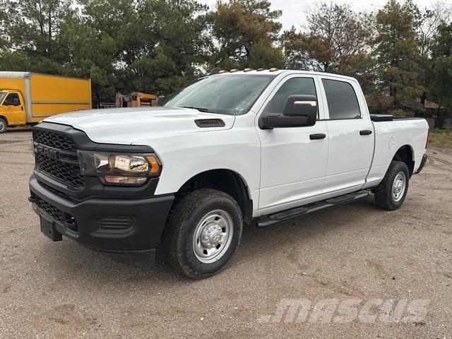 RAM 2500 Outros
