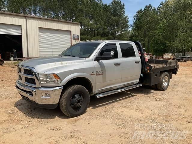 RAM 3500 Camiões estrado/caixa aberta