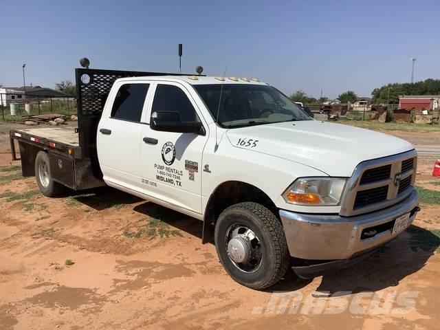 RAM 3500 Camiões estrado/caixa aberta