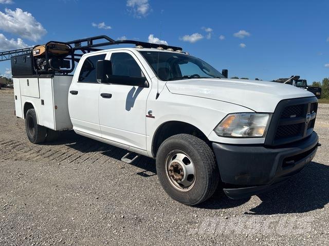 RAM 3500 Pick up de caixa aberta