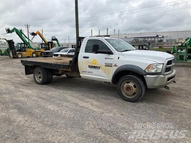 RAM 4500 Camiões estrado/caixa aberta