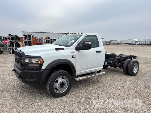 RAM 5500 Cabines e interior