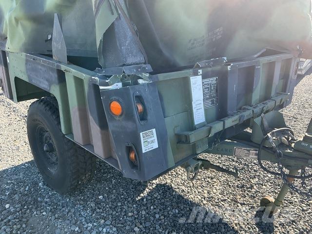  Raytheon M1101 Outros Reboques