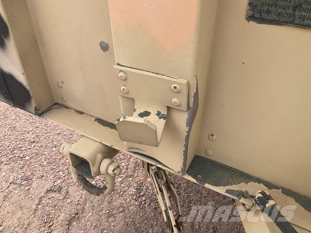  Raytheon M1101 Outros Reboques