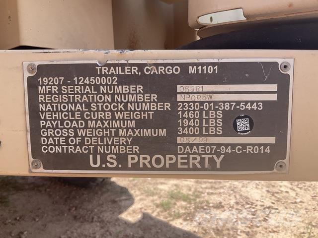  Raytheon M1101 Outros Reboques