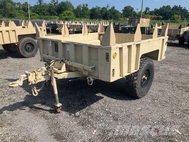  Raytheon M1102 Outros Reboques