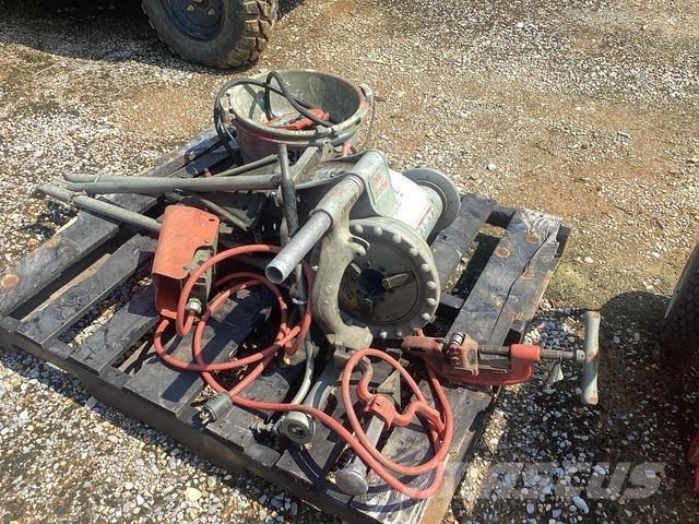  Ridgid 300 Construção - Outros
