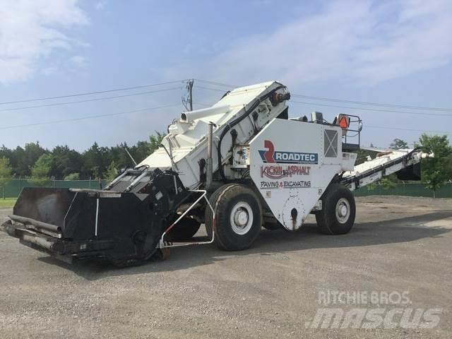 Roadtec SB2500 Veículos transporte material