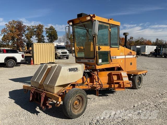 Rosco RB-48 Varredoras interior