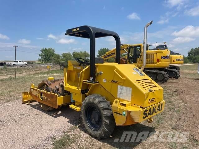 Sakai SV204T Cilindros Compactadores monocilíndricos