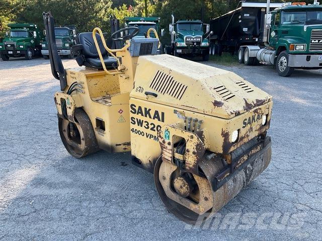 Sakai SW320 Cilindros Compactadores tandem