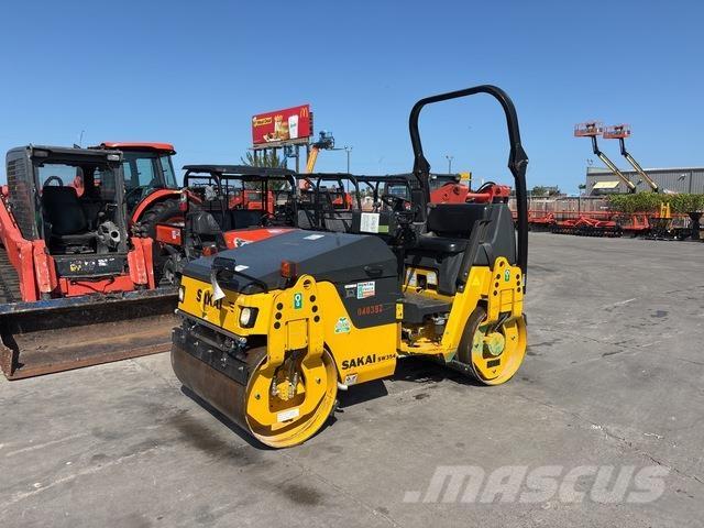 Sakai SW354 Cilindros Compactadores monocilíndricos