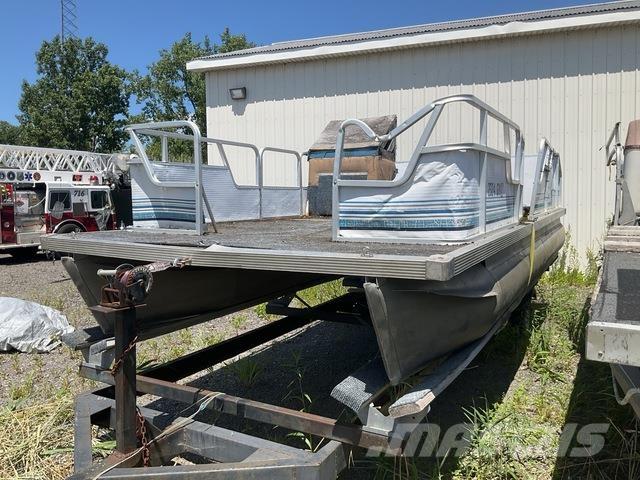  Sea Hunt Batelőes / barcaças