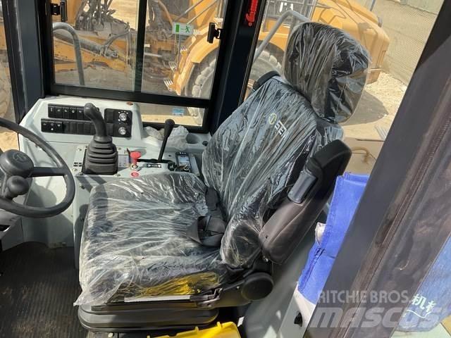SEM 655D Carregadeiras de rodas