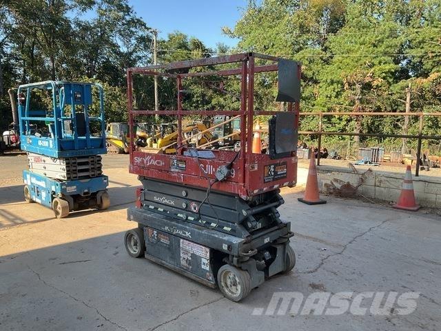 SkyJack 3219 Elevadores de tesoura