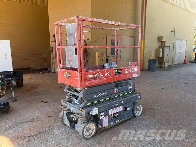 SkyJack 3219 Elevadores de tesoura