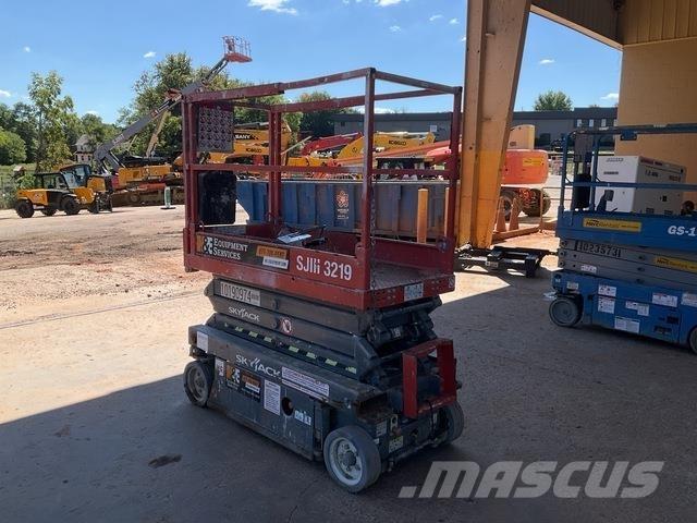 SkyJack 3219 Elevadores de tesoura