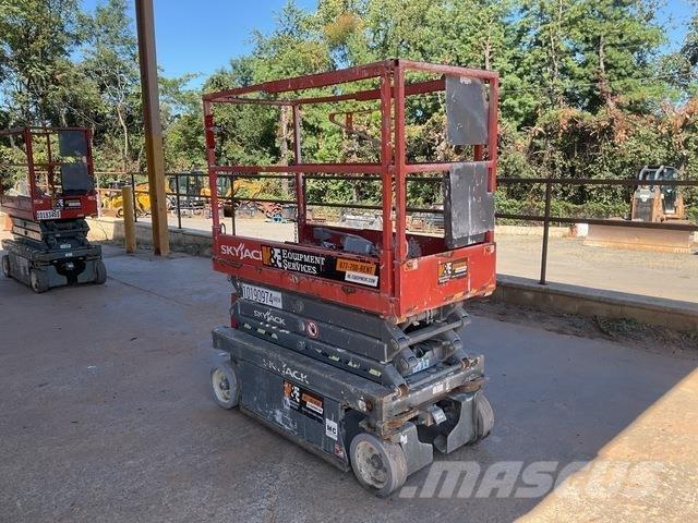 SkyJack 3219 Elevadores de tesoura