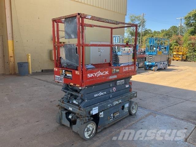 SkyJack 3219 Elevadores de tesoura