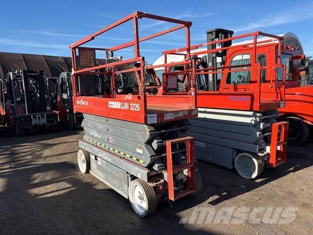 SkyJack 3226 Elevadores de tesoura