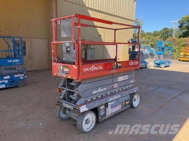SkyJack 3226 Elevadores de tesoura