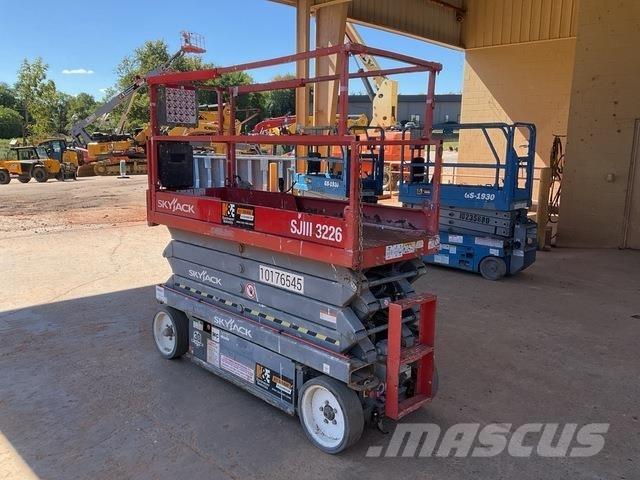 SkyJack 3226 Elevadores de tesoura