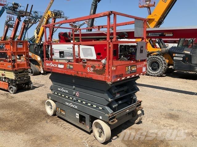 SkyJack 4632 Elevadores de tesoura