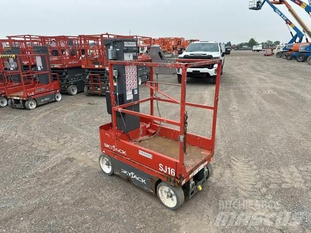 SkyJack SJ16 Plataformas de Mastro Vertical