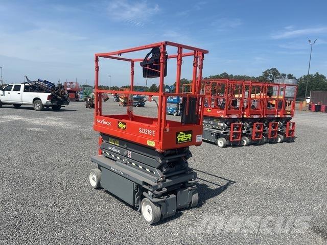 SkyJack SJ3219 Elevadores de tesoura
