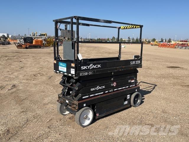 SkyJack SJ3226 Elevadores de tesoura