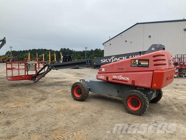 SkyJack SJ45T Elevadores braços Telescópicos