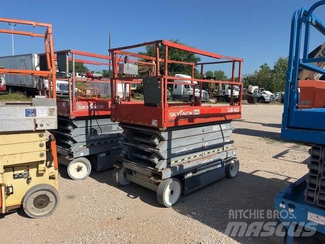 SkyJack SJ4632 Elevadores de tesoura