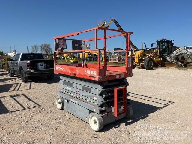 SkyJack SJ4632 Elevadores de tesoura