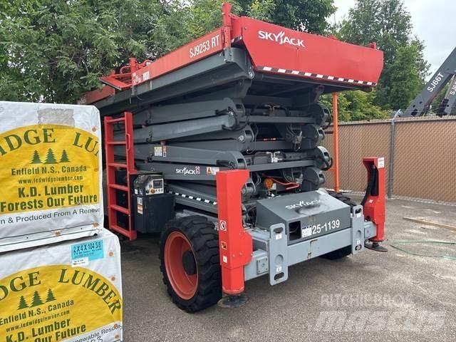 SkyJack SJ9253 Elevadores de tesoura
