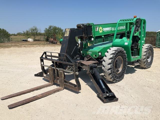 SkyTrak 10042 Manipulador telescópico