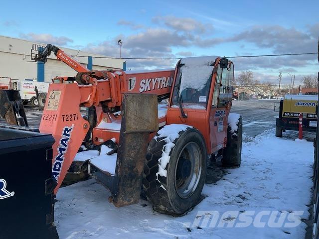 SkyTrak 10054 Manipulador telescópico