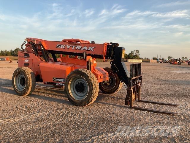 SkyTrak 6036 Manipulador telescópico