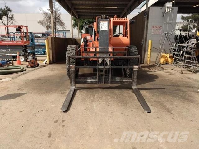 SkyTrak 6042 Manipulador telescópico