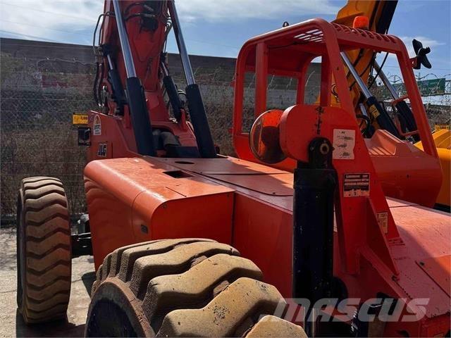 SkyTrak 6042 Manipulador telescópico