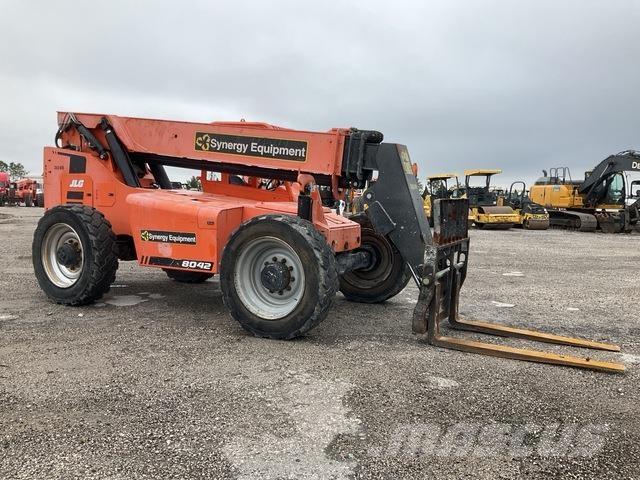 SkyTrak 8042 Manipulador telescópico