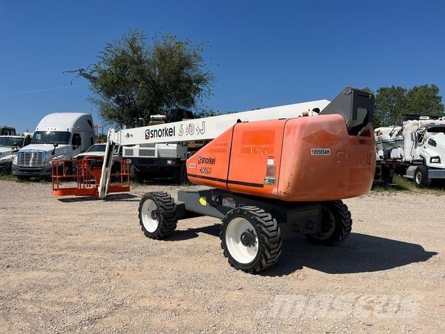 Snorkel 660SJ Elevadores braços Telescópicos