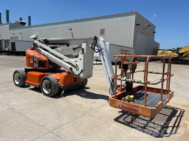 Snorkel A46JE Elevadores braços articulados