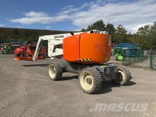 Snorkel A62VRT Elevadores braços articulados