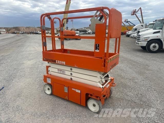 Snorkel S3219E Elevadores de tesoura