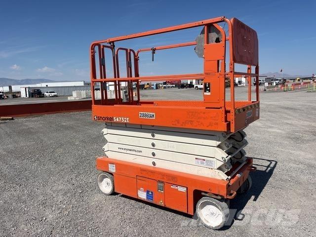 Snorkel S4732E Elevadores de tesoura