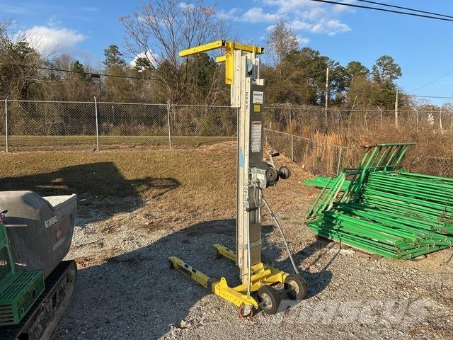 Sumner 2112 Guinchos, elevadores e elevações de materiais
